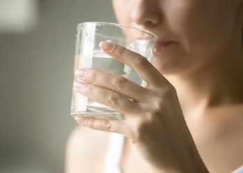Dampak Minum Setelah Makan Terhadap Tubuh Kita