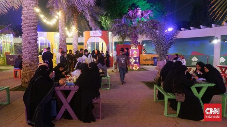 Bakso dan Tahu Gejrot Ramai Diminati Pengunjung di Global Harmony Riyadh