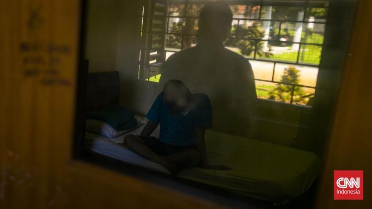 Melihat Hantu? Mungkin Ini Bukan Mistis tetapi Gangguan dari Otak