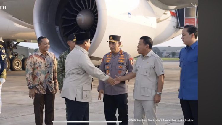Prabowo Kembali ke Tanah Air Setelah Kunjungan ke Inggris dan Prancis