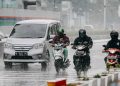 Hujan Potensial Guyur Jakarta Siang Hari