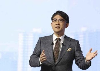 Tantangan Daya Saing Industri Otomotif Jepang di 2026 Menurut CEO Toyota