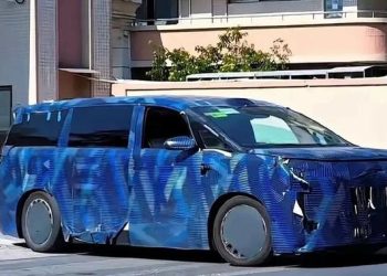 Denza Hadirkan D9L, MPV Mewah Berteknologi Canggih dari Tiongkok