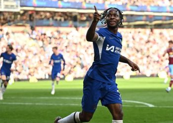 Chelsea Dapatkan Liam Rosenior, Bagaimana Nasib Raheem Sterling dan Axel Disasi?