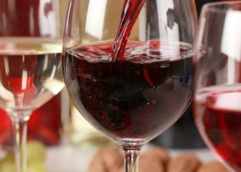 Anggur Merah atau Anggur Putih, Mana yang Lebih Sehat?