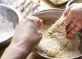 Kenali Perbedaan Tepung Panir dan Tepung Roti yang Serupa Tapi Tak Sama