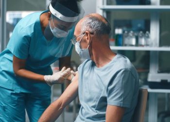 Vaksin Herpes Zoster Mampu Mencegah Penuaan Menurut Studi Terbaru