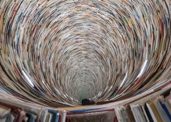 Menelusuri ‘Idiom’, Menara 8.000 Buku di Praha