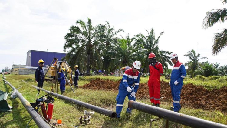 Salurkan Gas Bumi di KEK Sei Mangkei Sumatera Utara