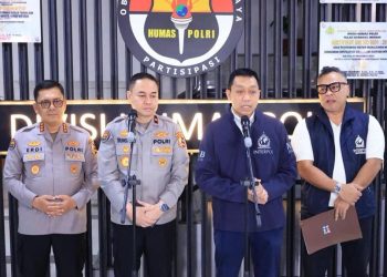 Interpol Terbitkan Red Notice Riza Chalid Buron Kasus Korupsi BBM Dikejar 196 Negara
