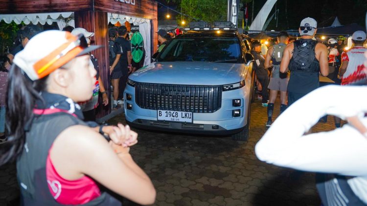 Suplai Listrik Booth dengan Fitur V2L